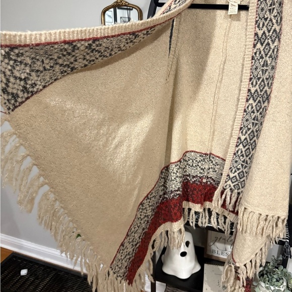 Hem & Thread Cream Cardigan with Black and Red Accents boho size s/m - Picture 2 of 7